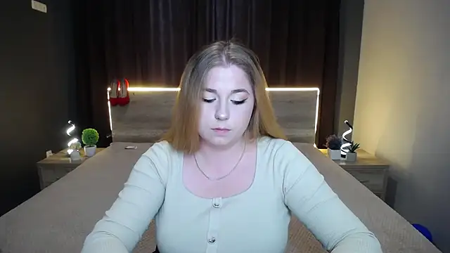 Snapshot of JessikaDaniel chatting on 10/07/25, 06:36 JessikaDaniel online show from 10/07/25, 06:36