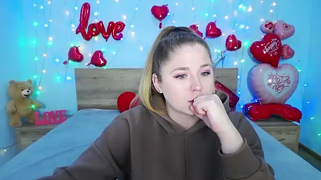 Snapshot of JessikaDaniel chatting on 03/03/25, 07:24 JessikaDaniel online show from 03/03/25, 07:24