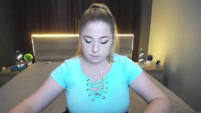 Snapshot of JessikaDaniel chatting on 10/11/25, 06:25 JessikaDaniel online show from 10/11/25, 06:25