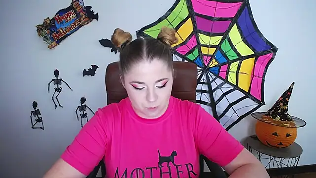 Snapshot of JessikaDaniel chatting on 10/28/25, 07:18 JessikaDaniel online show from 10/28/25, 07:18