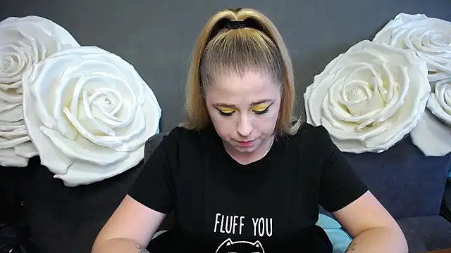 Snapshot of JessikaDaniel chatting on 09/12/25, 06:24 JessikaDaniel online show from 09/12/25, 06:24