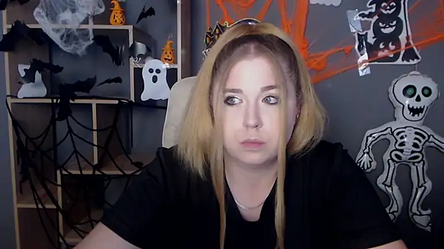 Snapshot of JessikaDaniel chatting on 10/16/25, 06:32 JessikaDaniel online show from 10/16/25, 06:32