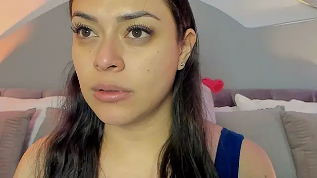 Nicolle W online show from 03/13/26, 11:37