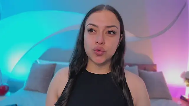 Nicolle W online show from 03/10/26, 11:36
