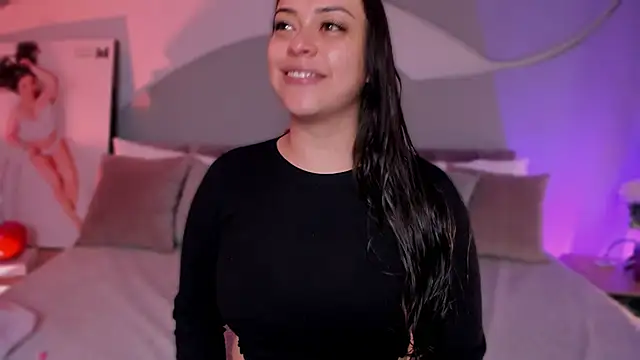 Nicolle W online show from 03/28/26, 11:55