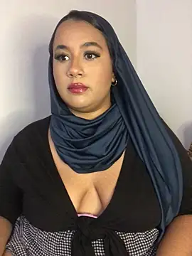 Snapshot of Maryam_yamal chatting on 03/15/26, 08:49 Maryam yamal online show from 03/15/26, 08:49