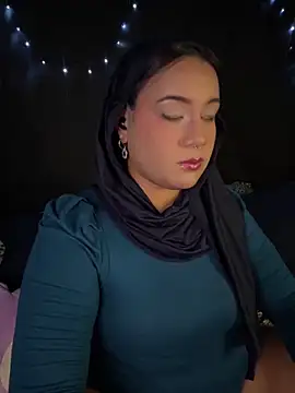 Snapshot of Maryam_yamal chatting on 10/13/25, 09:16 Maryam yamal online show from 10/13/25, 09:16