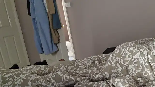 AmateurGuy23 online show from 09/23/25, 06:59