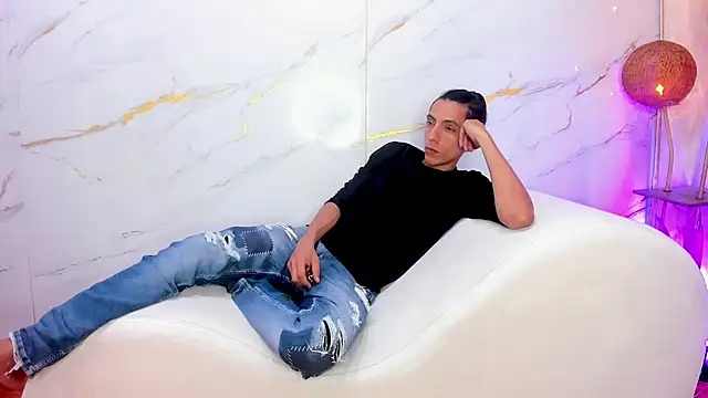 SecretsParty online show from 03/08/26, 03:21