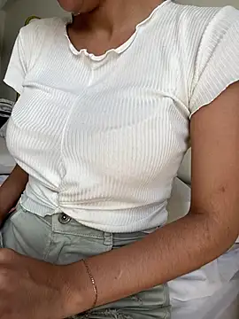 DulceMya6 online show from 02/10/26, 07:57