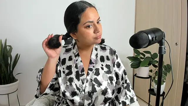 susy angel online show from 01/12/26, 01:34