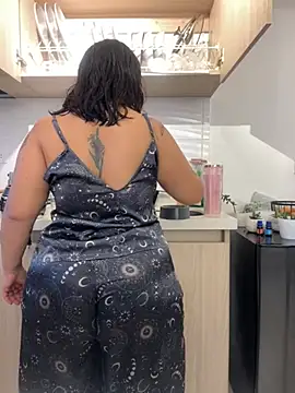 susy angel online show from 02/28/26, 09:14