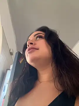 susy angel online show from 06/11/26, 04:59