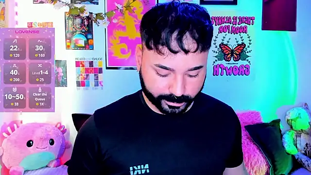 Snapshot of johnnyalx chatting on 02/27/26, 08:08 johnnyalx online show from 02/27/26, 08:08