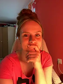 SophiaSweet  online show from 03/15/26, 08:32