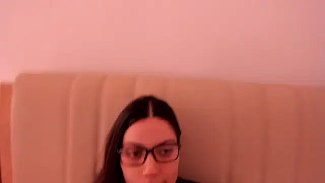 roniewester online show from 10/24/25, 03:11