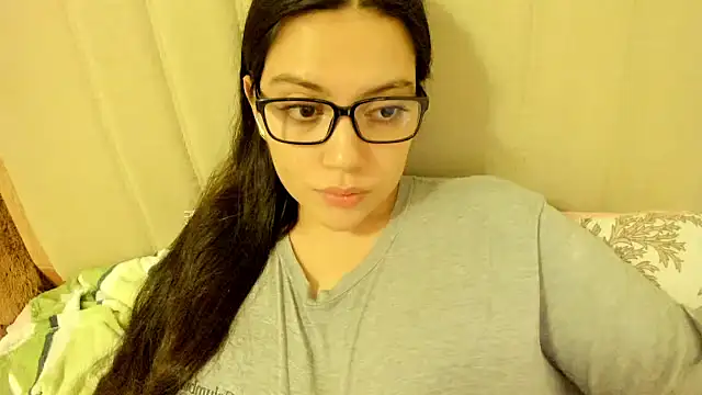 roniewester online show from 10/25/25, 03:28