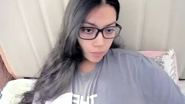 roniewester online show from 12/14/25, 01:28