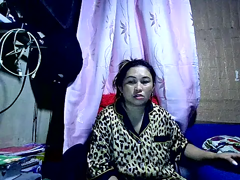 Snapshot of LalaiAsian chatting on 06/19/26, 03:40 LalaiAsian online show from 06/19/26, 03:40