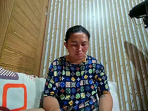 Snapshot of LalaiAsian chatting on 02/03/26, 12:10 LalaiAsian online show from 02/03/26, 12:10