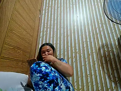 Snapshot of LalaiAsian chatting on 01/10/26, 11:38 LalaiAsian online show from 01/10/26, 11:38