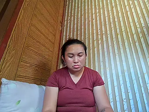 Snapshot of LalaiAsian chatting on 01/07/26, 07:13 LalaiAsian online show from 01/07/26, 07:13