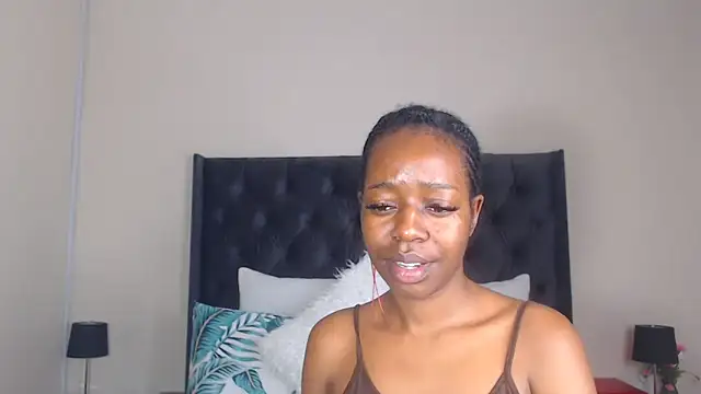 Sexynaughty Gal online show from 12/23/24, 08:14