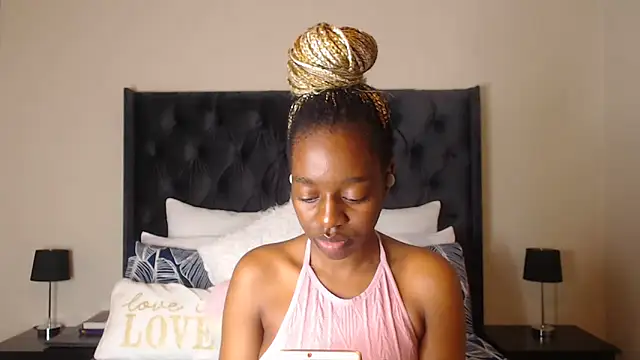 Sexynaughty Gal online show from 03/02/25, 08:25