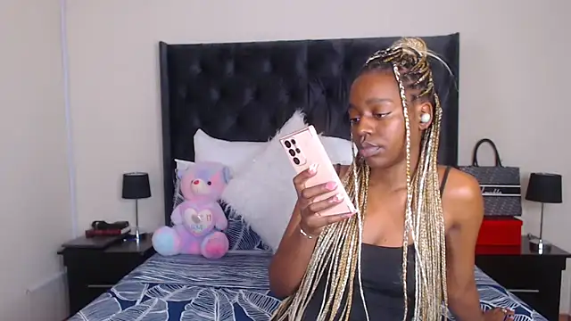 Sexynaughty Gal online show from 01/29/25, 08:14