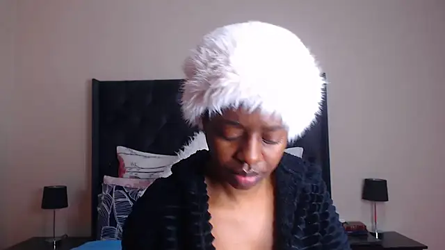 Sexynaughty Gal online show from 07/15/26, 09:55