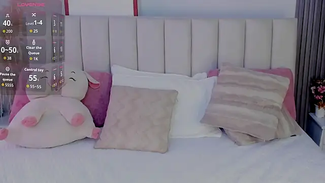 Skcarlet beckett online show from 12/15/25, 04:24