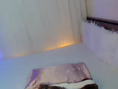 arilovesyou143 online show from 04/22/26, 06:42