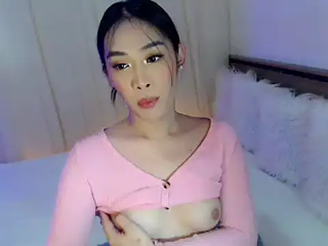 arilovesyou143 online show from 12/02/24, 08:58