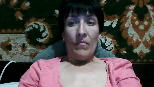SunnyAmorre online show from 05/06/26, 08:02