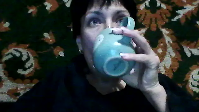 SunnyAmorre online show from 04/14/26, 07:52