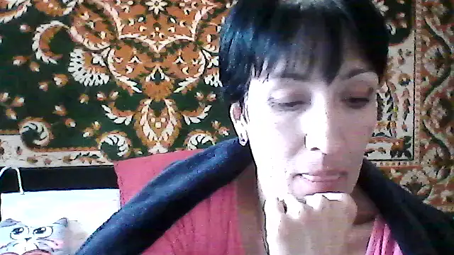 SunnyAmorre online show from 05/29/26, 09:04