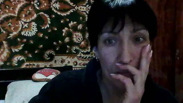 SunnyAmorre online show from 04/06/26, 08:21