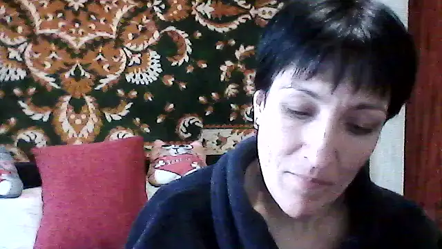 SunnyAmorre online show from 04/10/26, 10:44