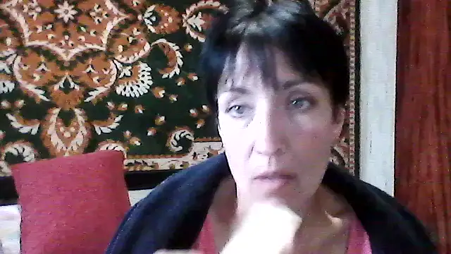SunnyAmorre online show from 05/25/26, 10:25
