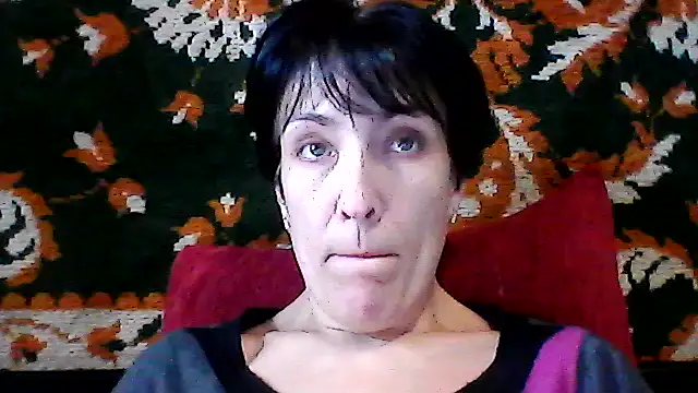 SunnyAmorre online show from 10/15/25, 09:06