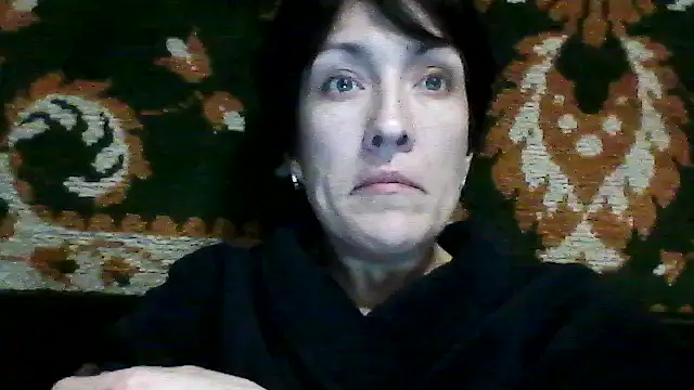 SunnyAmorre online show from 10/30/25, 08:50