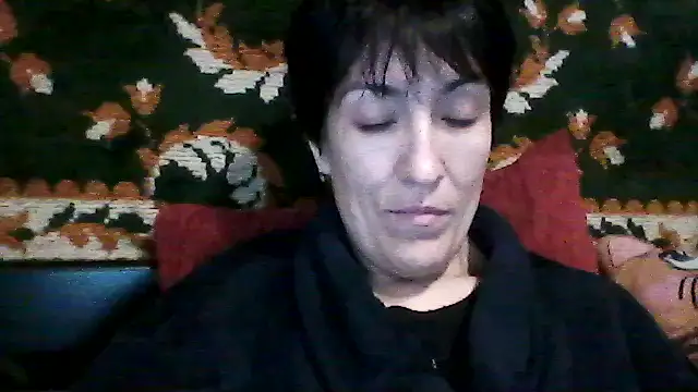 SunnyAmorre online show from 10/14/25, 08:59