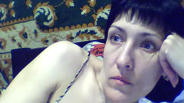 SunnyAmorre online show from 02/10/26, 09:25