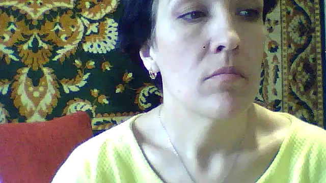 SunnyAmorre online show from 02/11/26, 09:31