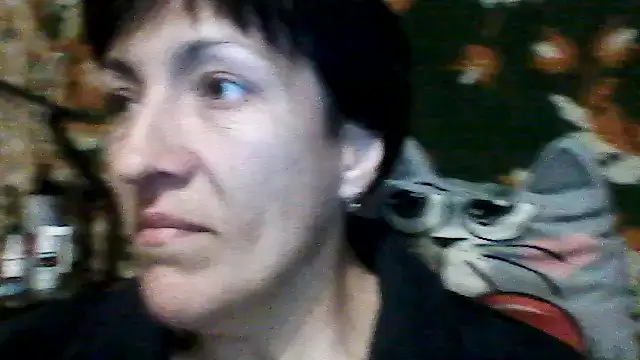 SunnyAmorre online show from 04/24/26, 08:33
