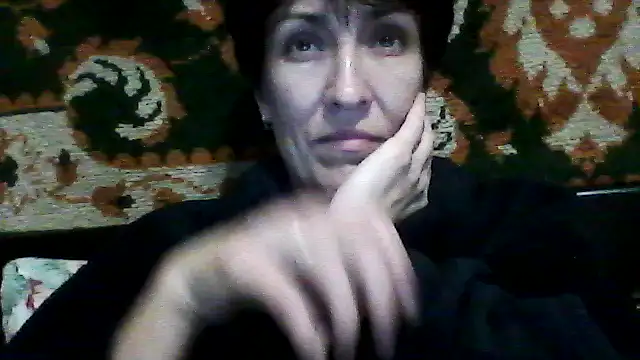 SunnyAmorre online show from 10/15/25, 09:23