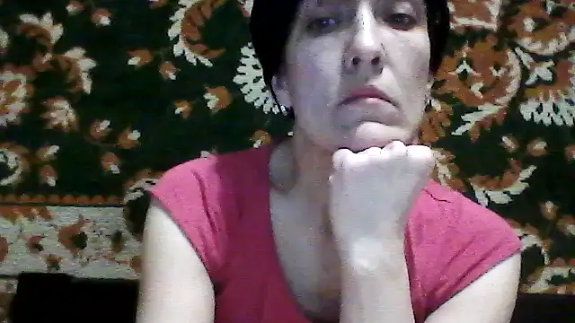 SunnyAmorre online show from 12/16/25, 09:08