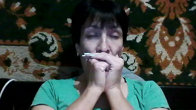 SunnyAmorre online show from 05/20/26, 08:28