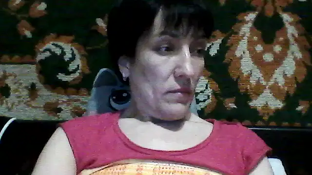 SunnyAmorre online show from 04/05/26, 07:53