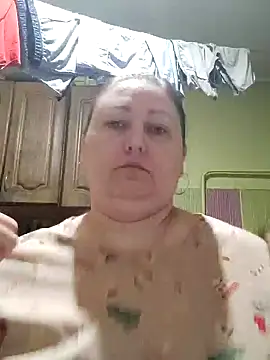 Rini333 online show from 12/17/25, 06:57